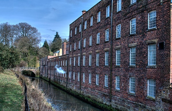 Quarry Bank Mill national trust cotton spinning quarry bank