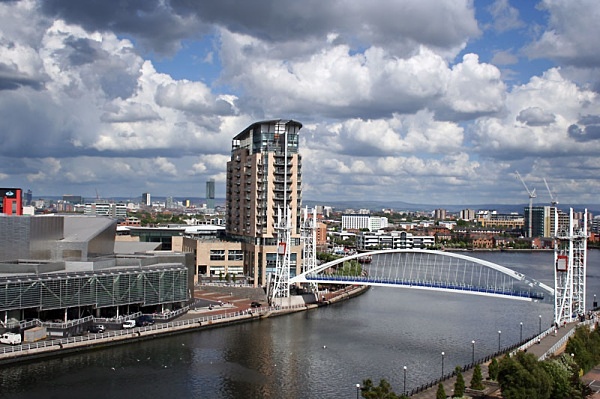 Landscape Photography landscape moorland m62 dovestone canon 100d nature saddleworth moor isle of man obolisk landscape photography peter costello