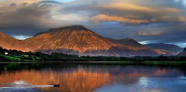 Holmewood Bothy Loweswater Cumbria National Trust Holmewood Petercostellophotography.com lake district Bothys Watergate Farm
