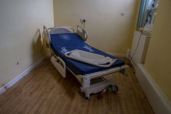 WHITCHURCH HOSPITAL (CARDIFF COUNTY ASYLUM) Cardiff City Asylum Welsh Metropolitan War Hospital  National Health Service Urbex Urban Exploration pete