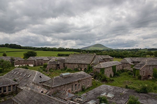Talgarth Asylum Wales hospital urban exploration urbex