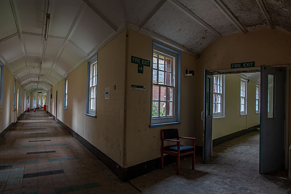 WHITCHURCH HOSPITAL (CARDIFF COUNTY ASYLUM) Cardiff City Asylum Welsh Metropolitan War Hospital  National Health Service Urbex Urban Exploration pete