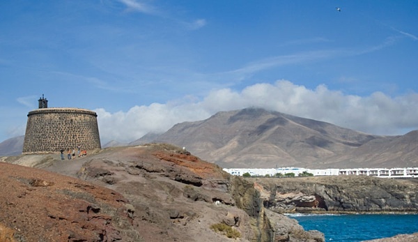 Landscape Photography landscape moorland m62 dovestone canon 100d nature saddleworth moor isle of man obolisk landscape photography peter costello
