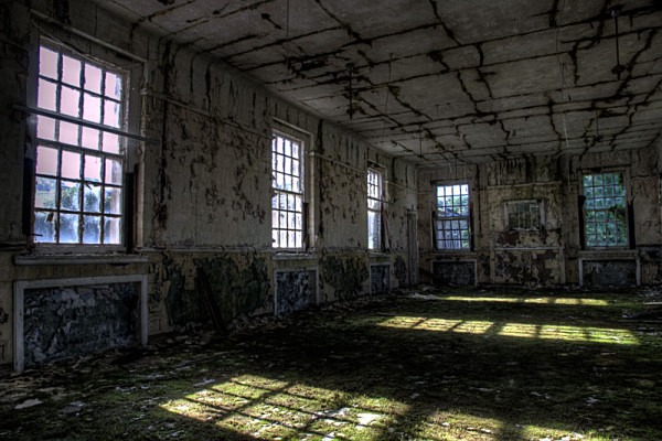 Talgarth Asylum Wales hospital urban exploration urbex