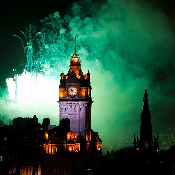 Festival Fireworks 2 - Edinburgh (Auld Reekie)