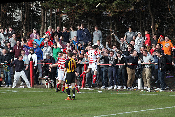 The Rose Equalise - Fitba