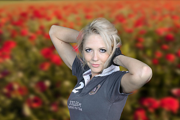 Laura 15 - Laura