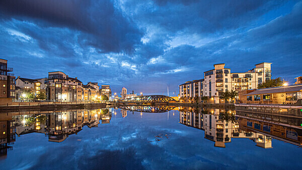  - Edinburgh (Auld Reekie)