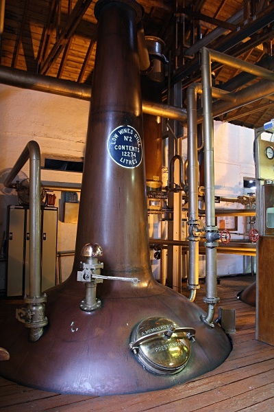 Bruichladdich still - Whisky