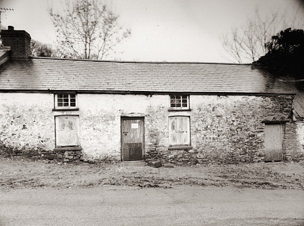 DOLHALOG/DOLHEULOG COTTAGES, Aberaeron, Ceredigion 2016 - CEREDIGION FARMS & COTTAGES