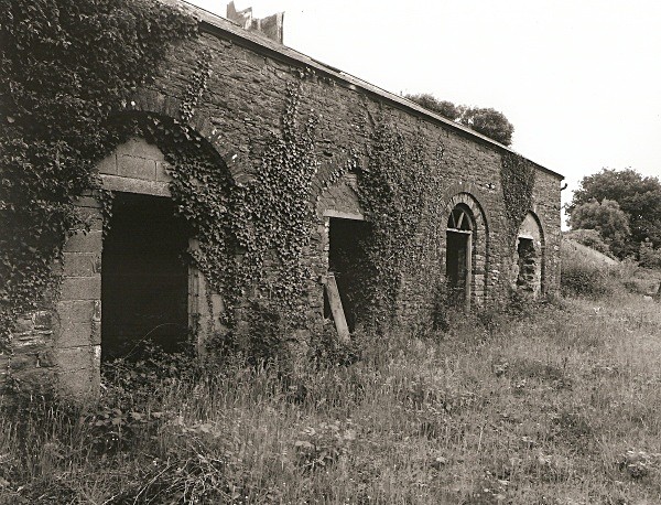 GLAN-COTHI STABLES, Pont-ar-Gothi, Carmarthenshire 2010 - CARMARTHENSHIRE