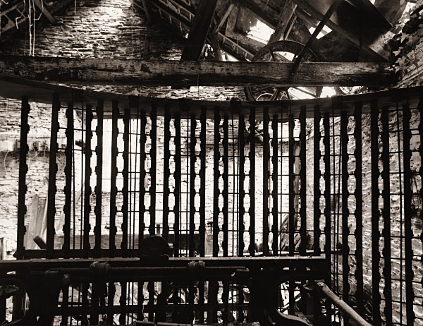 LERI MILLS, Talybont, Ceredigion 2014 - OTHER WELSH RUINS