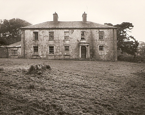 Notes on COURT / CWRT, Llanychaer, Pembrokeshire 2010 - PEMBROKESHIRE