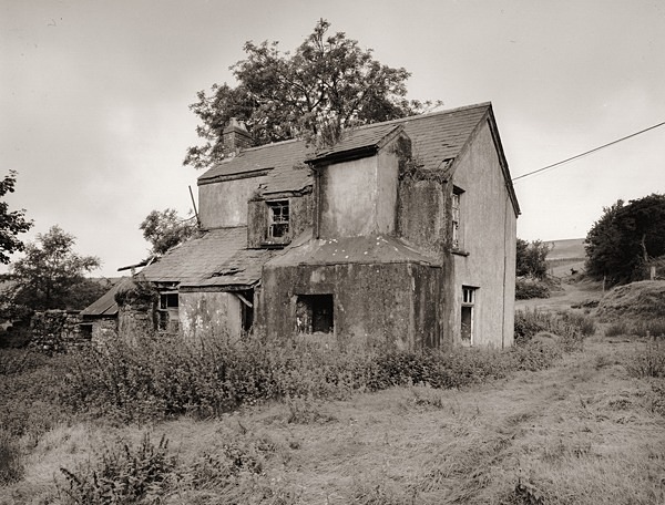 MYNYDD-DU, Mynydd-du Commin, Rosebush, Pembrokeshire 2013