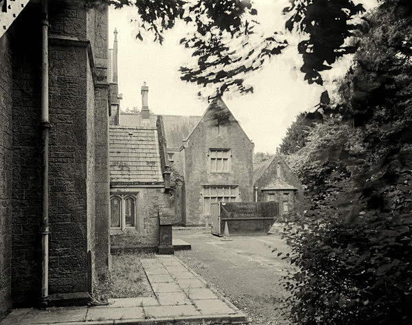 HENDREFIOLAN HOUSE, Swansea 2017 - THE GLAMORGANS