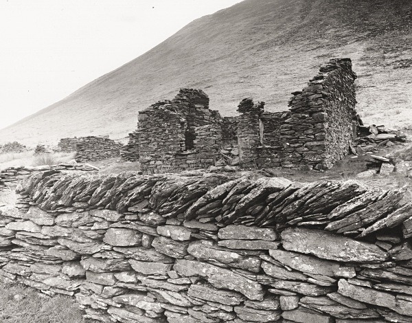 UNKNOWN COTTAGE, Cwmystwyth, Ceredigion 2015 - CEREDIGION FARMS & COTTAGES