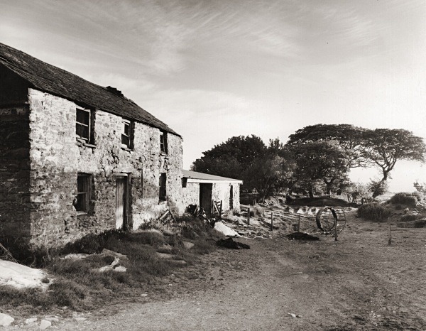 BRYN GARW, Lledrod, Ceredigion 2015 - CEREDIGION FARMS & COTTAGES