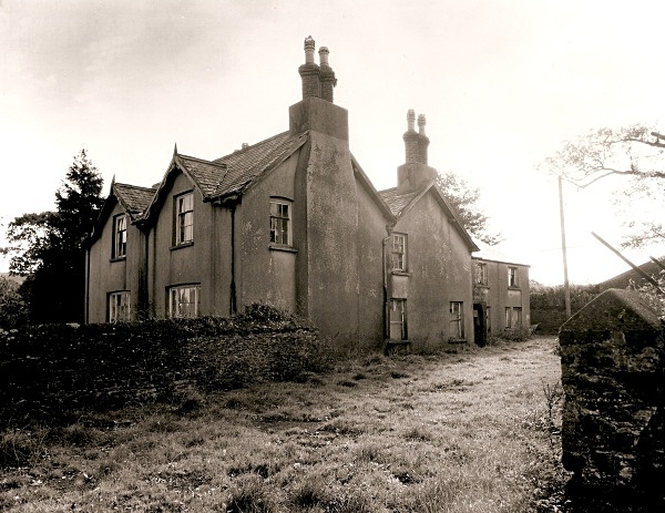 BLAENGADER, Abermad, Ceredigion 2001 - CEREDIGION FARMS & COTTAGES