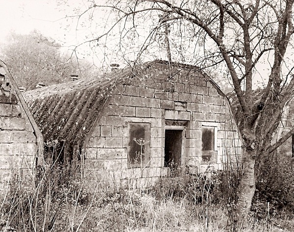 CHICKEN FARM, Rhayader, Powys 2008 - RADNORSHIRE