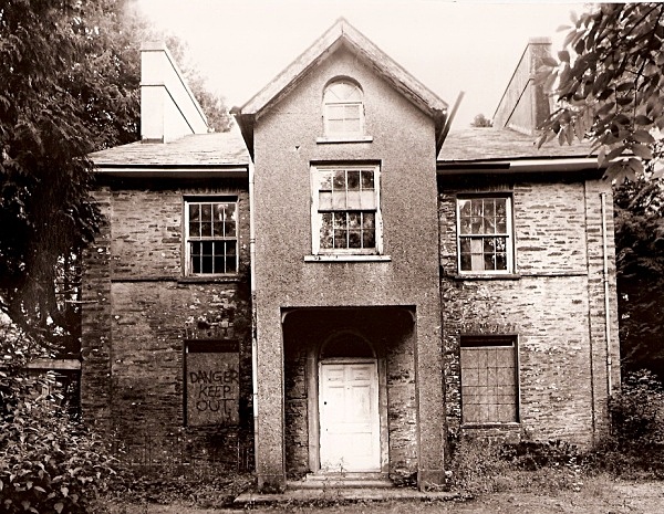 BLAEN BLODAU, New Inn, Carmarthenshire