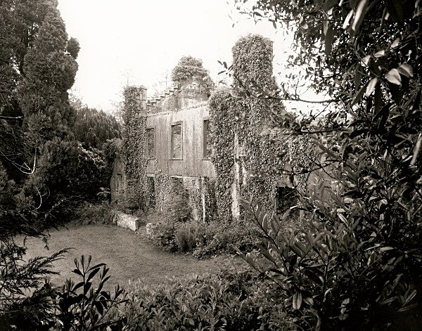 PLAS CRWN, Llandewi Velvrey, Pembrokeshire 2010 - PEMBROKESHIRE
