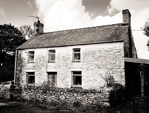 TY'N Y SWYDD, Castell Flemish, Ceredigion 2014 - CEREDIGION FARMS & COTTAGES
