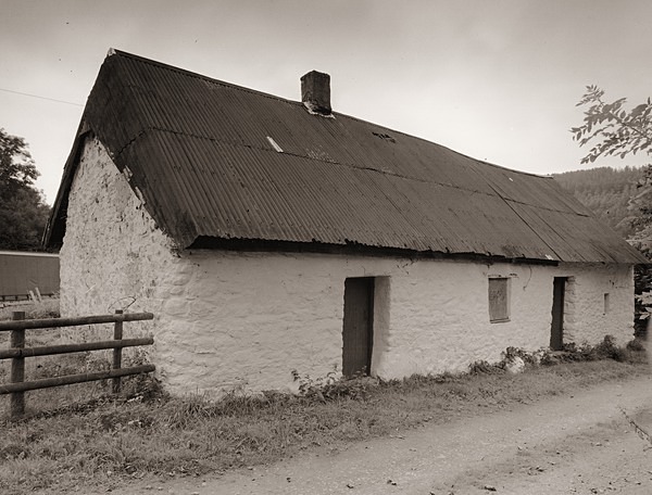 WIG WEN FACH, Llanerchaeron, Ceredigion 2013 - CEREDIGION FARMS & COTTAGES