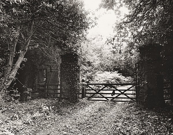 BRONWYDD GATE HOUSE, Llangynllo, Ceredigion 2011 - CEREDIGION MANSION ESTATES
