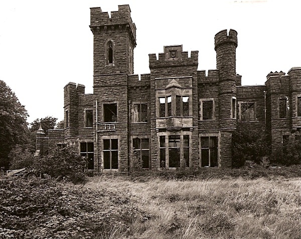 GWYNFRYN PLAS, Llanystumdwy, Caernarvonshire 2009