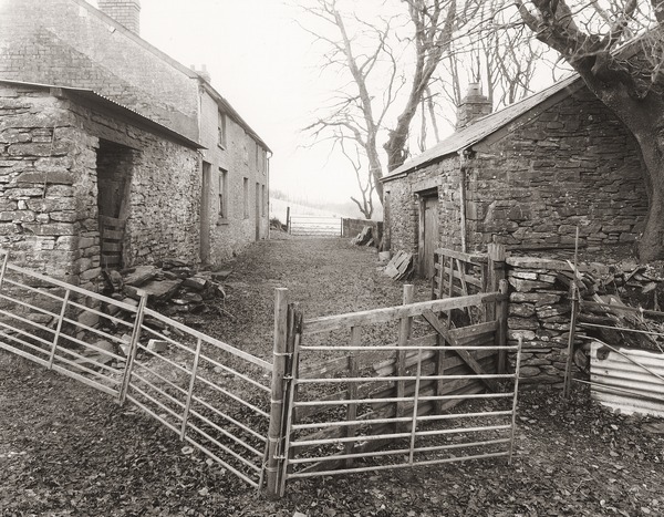 LLETHR, Llanddewi Brefi, Ceredigion 2012 - CEREDIGION FARMS & COTTAGES