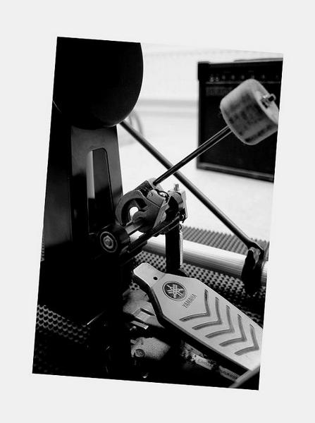 Yamaha Rosewood 4 - Sketches in B & W