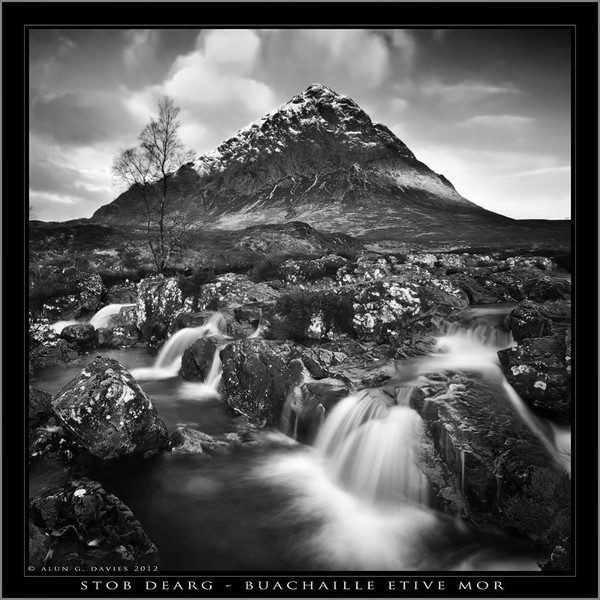  - Du a Gwyn / Black and White Images