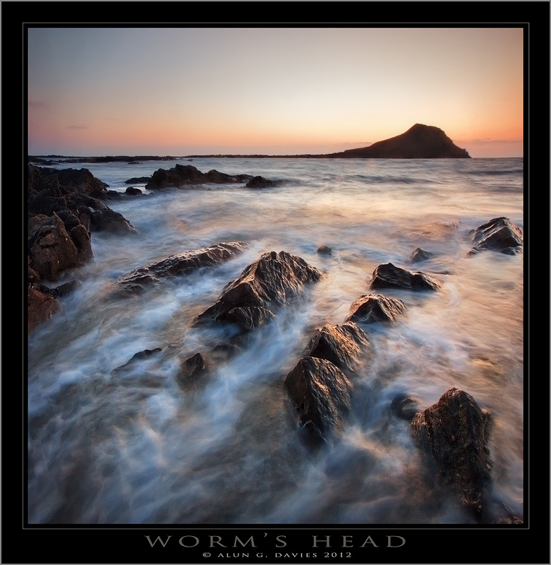 Golau'r Hwyr- Pen Pyrod / Evening at Worm's Head - Arfordir De Cymru / S. Wales Coast
