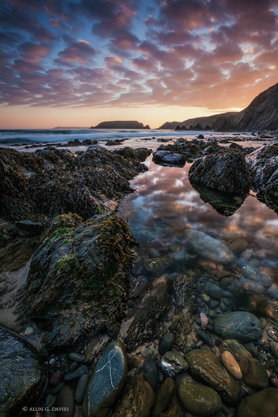 Marloes Sands - O Gwmpas Cymru / Around Wales