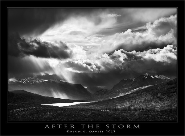  - Du a Gwyn / Black and White Images