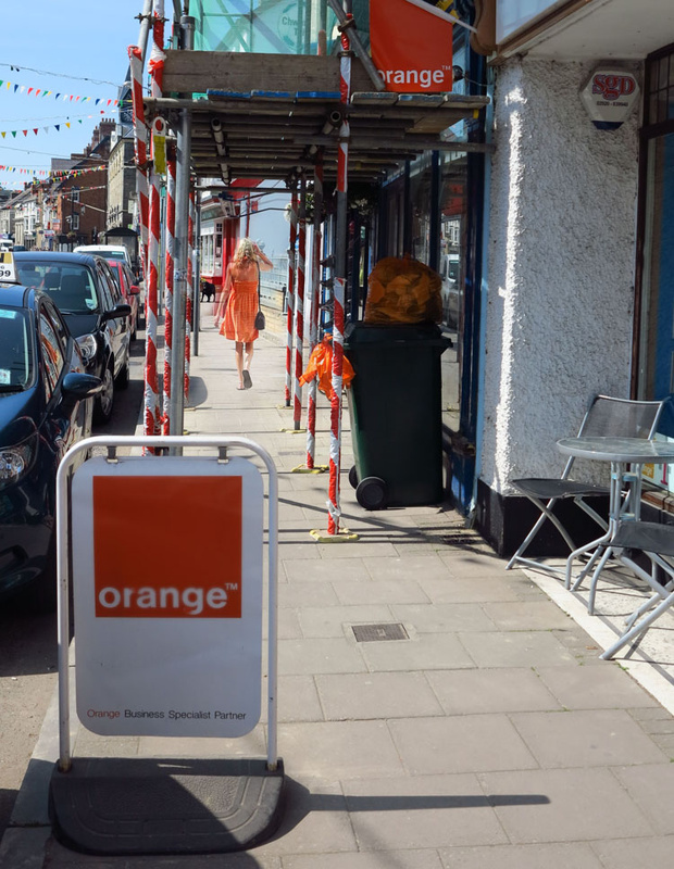 Orange - Street Photography