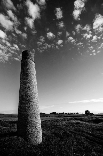 Magpie Mine - Black and White