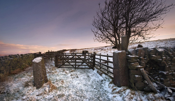 Rowsley Gate in Winter - Winter Landscapes