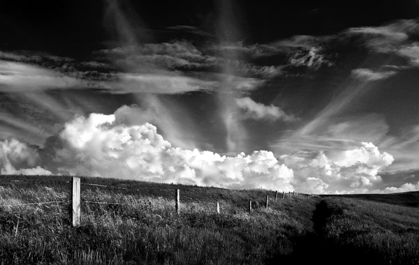 Ciebwr Bay Wales - Black and White