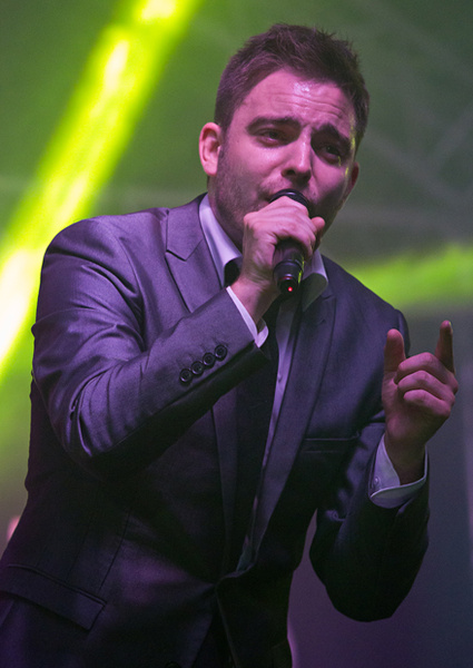  - THE ENTERTAINER