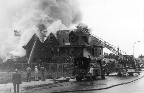JGD 0074 - FDNY in action