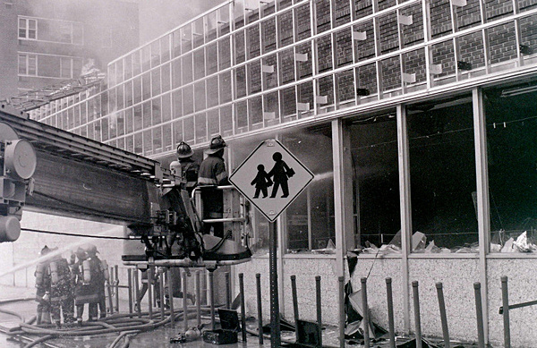 JGD 0032 - FDNY in action