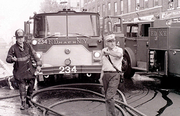 JGD 0056 - FDNY in action