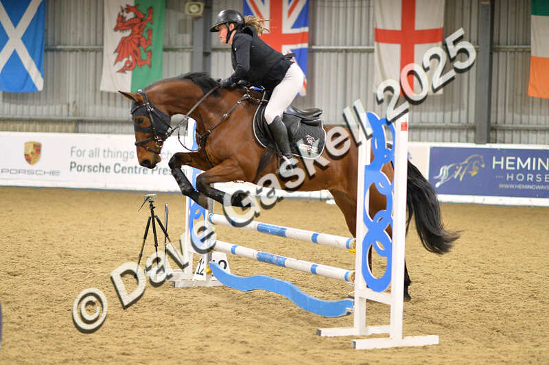 D4N_6198 - NorthcoteSun16thNov'25 Unaff.Jumping AvailableUntil16thDec'25