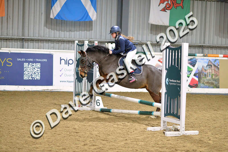 D4N_5535 - NorthcoteSun16thNov'25 Unaff.Jumping AvailableUntil16thDec'25