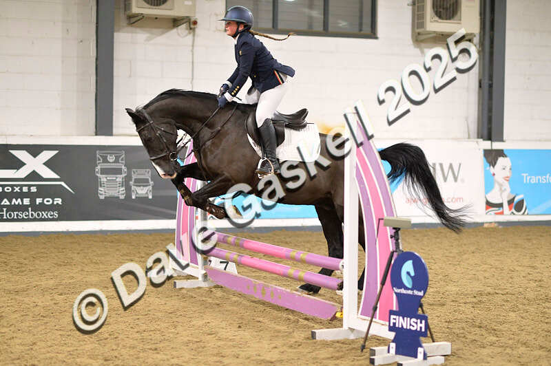 D4N_6027 - NorthcoteSun16thNov'25 Unaff.Jumping AvailableUntil16thDec'25