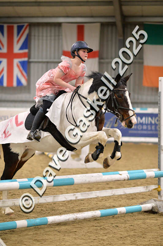 D4N_4991 - NorthcoteSun26thOct'25 Unaff.Jumping AvailableUntil28thNov'25