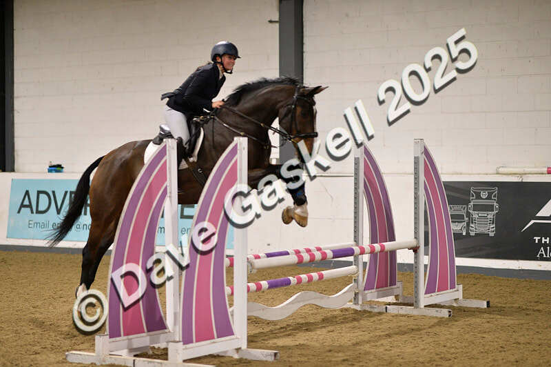 D4N_5312 - NorthcoteSun26thOct'25 Unaff.Jumping AvailableUntil28thNov'25