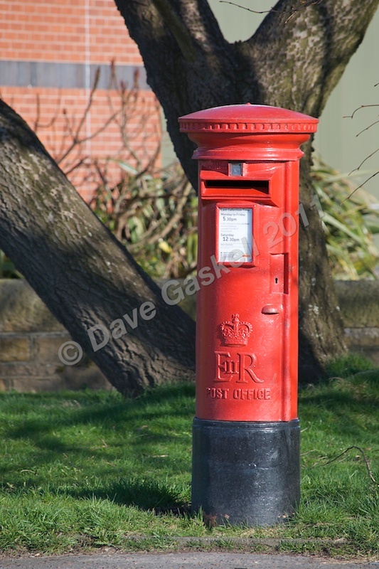 DSC_2801 - Phone & Post Boxes