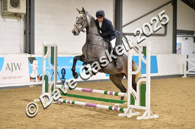 D4N_7168 - NorthcoteSat8thDec'25 XmasShowJumping AvailableUntil6thJan'26